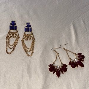 Bundle of earrings